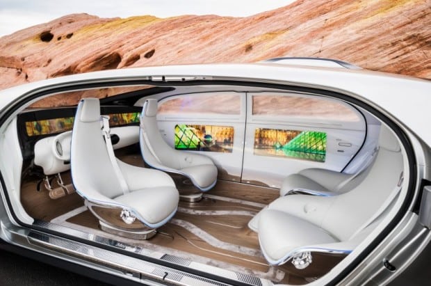 Der Mercedes F015 - Das Auto der Zukunft